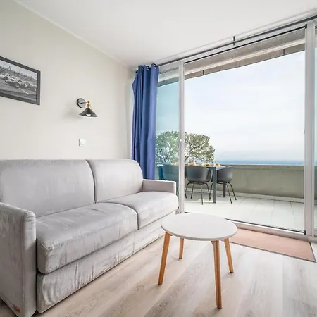 Lägenhet Le Coq Splendide Vue - Beautiful Pool - Parking