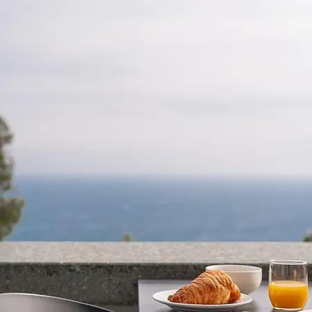Apartamento Le Coq Splendide Vue - Beautiful Pool - Parking