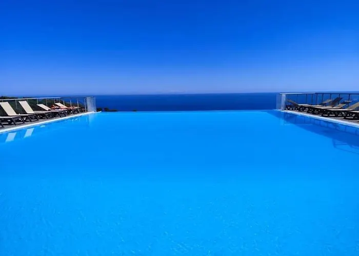 公寓 Le Coq Splendide Vue - Beautiful Pool - Parking 卡普戴尔