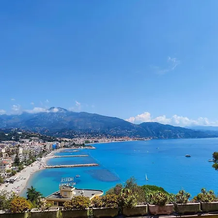 Apartment Le Coq -splendide Vue -magnifique Piscine -parking Cap-d'Ail